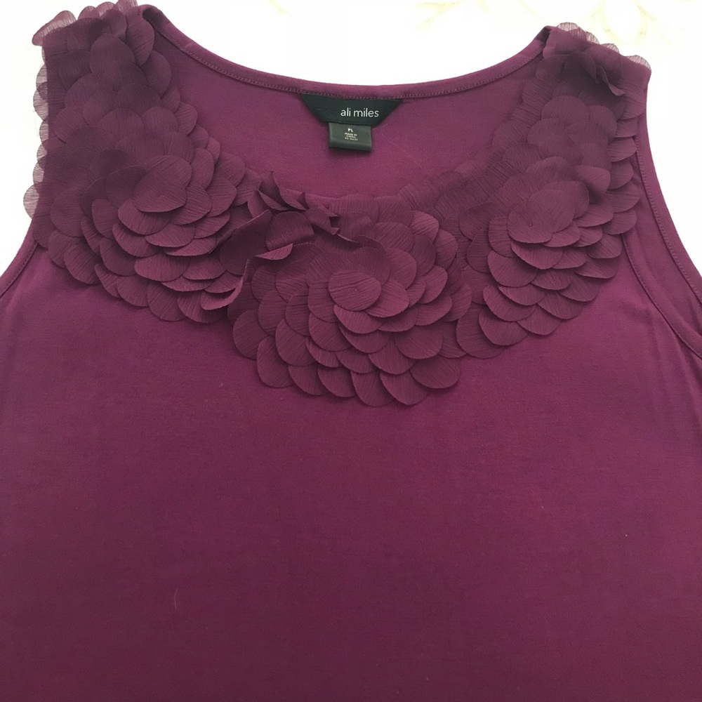 Sleeveless top